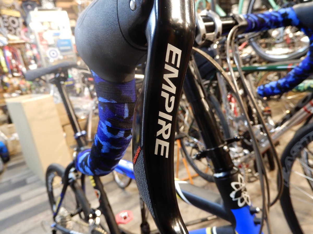 sQL6lRh9kvr8adD's tweet photo. 形を変えて私情車が復活

#baserocketpunch #khs #minivelo #ミニベロ #sensah https://t.co/17koQGOtPw