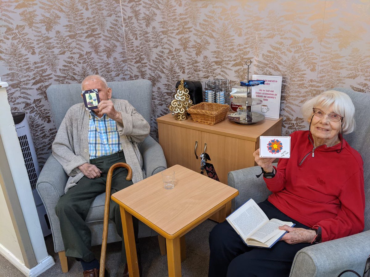 HeatherValeAH's tweet photo. We had a lovely donation from someone in the local community of some hand made cards...what a beautiful, selfless and kind gesture that really cheered everyone up. Thank you Janet Cupples🎄🎅🏼😊 #ChristmasCards #CommunitySprit #Kindness #LocalCommunity #HeatherVale #Hasland https://t.co/WwExb6mfAz