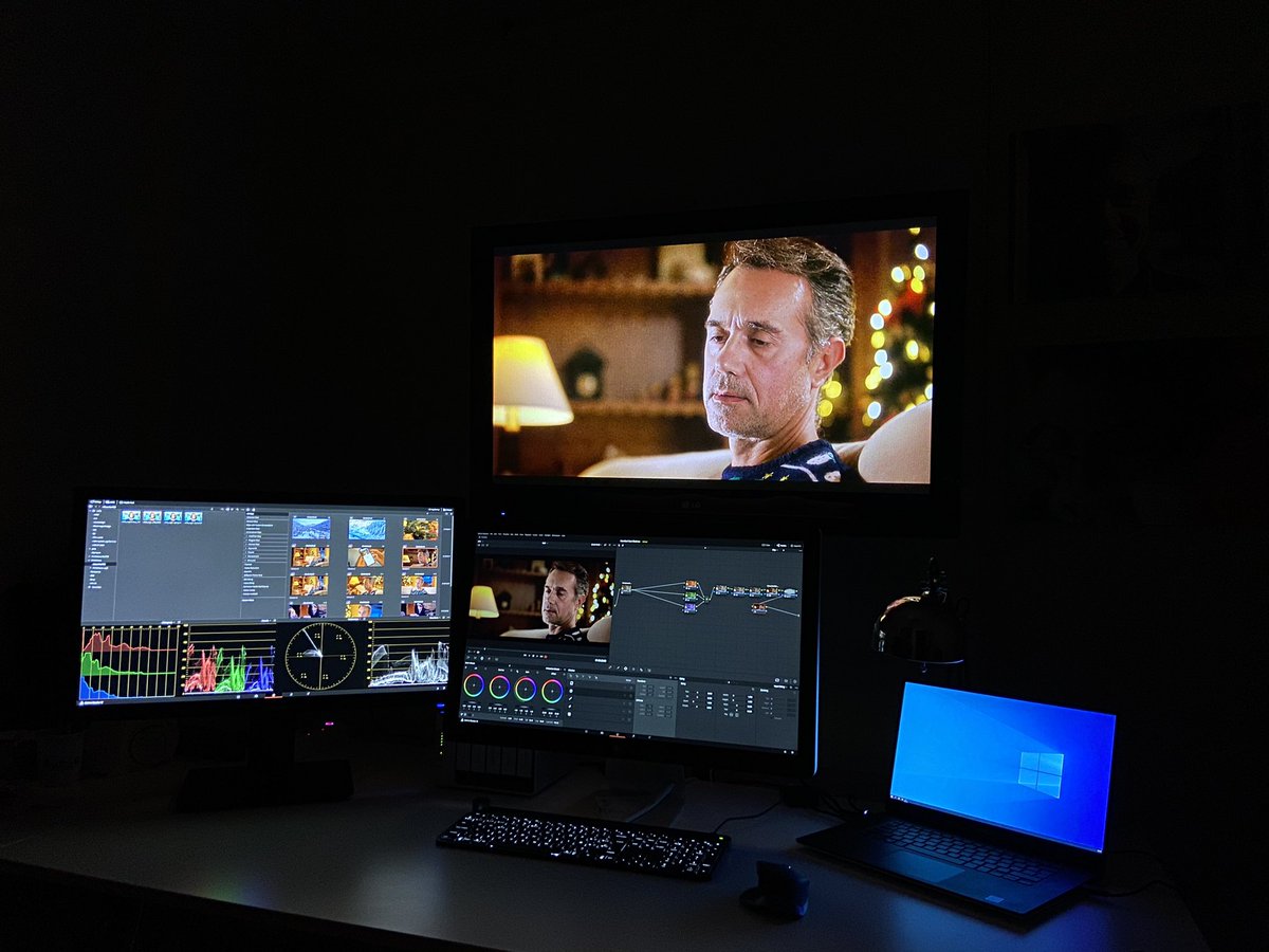 tonicumpli's tweet photo. Pantalles!! 😙 #videoediting #colorgrading #DaVinciResolve https://t.co/87BpNj8nfr