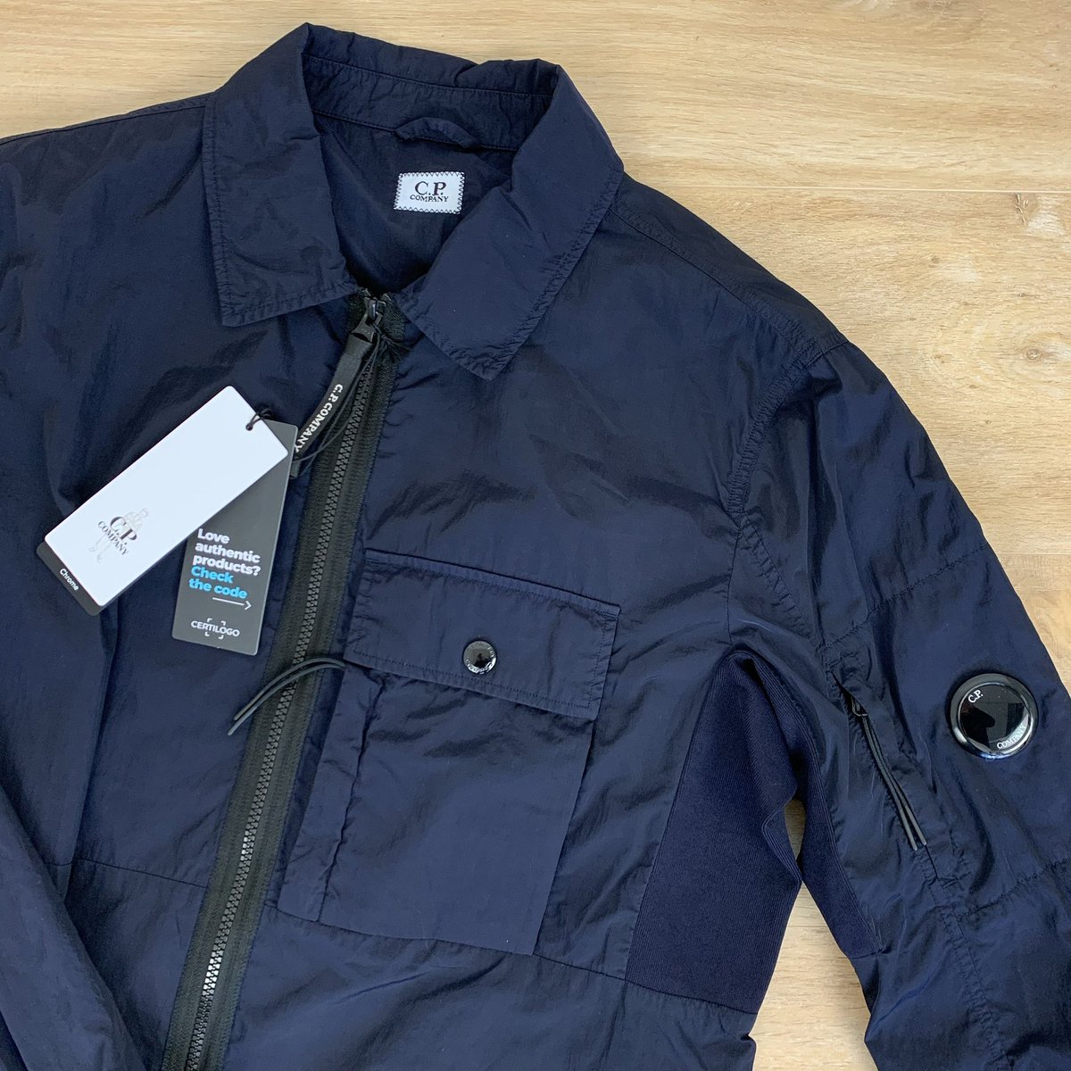 If Richarlison scores first in the Everton game today we’ll giveaway this CP Company overshirt in a size of your choice! 😍

To enter: 
1️⃣ Retweet this tweet
2️⃣ Follow @LabelMenswear