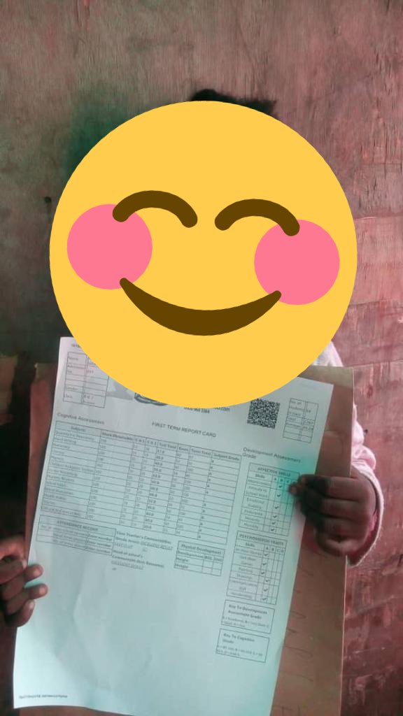 feedlagos's tweet photo. A bit more good news! Thanks to you generous donations we were able to pay the tuition for a single moms three kids! She sent us their report cards and their gorgeous smiles with the cutest message. 

Thank you all for being so generous! https://t.co/bVYVWTiqNN
