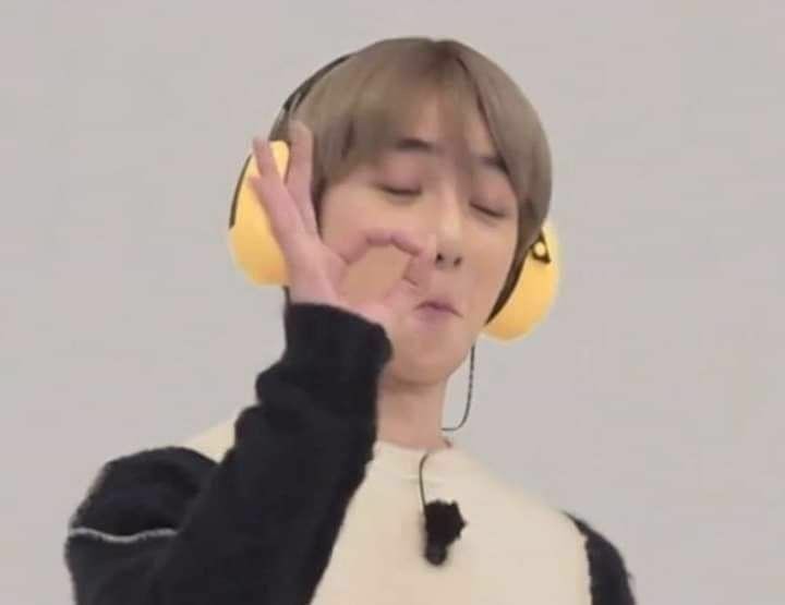 choi beomgyu being a living meme; a thread