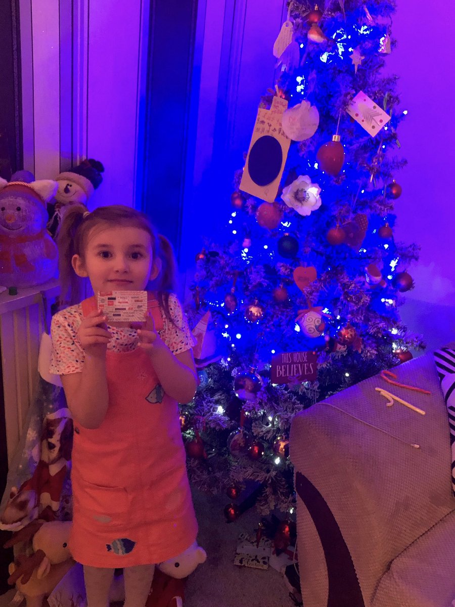 rotarycando's tweet photo. Pls RT- still time to enter some Xmas comps. Here’s Demi, age 5, one of our winners. Enter at https://t.co/JnlLmFvDyP but hurry up!! #Competition #prize https://t.co/gjKjAXx5vo