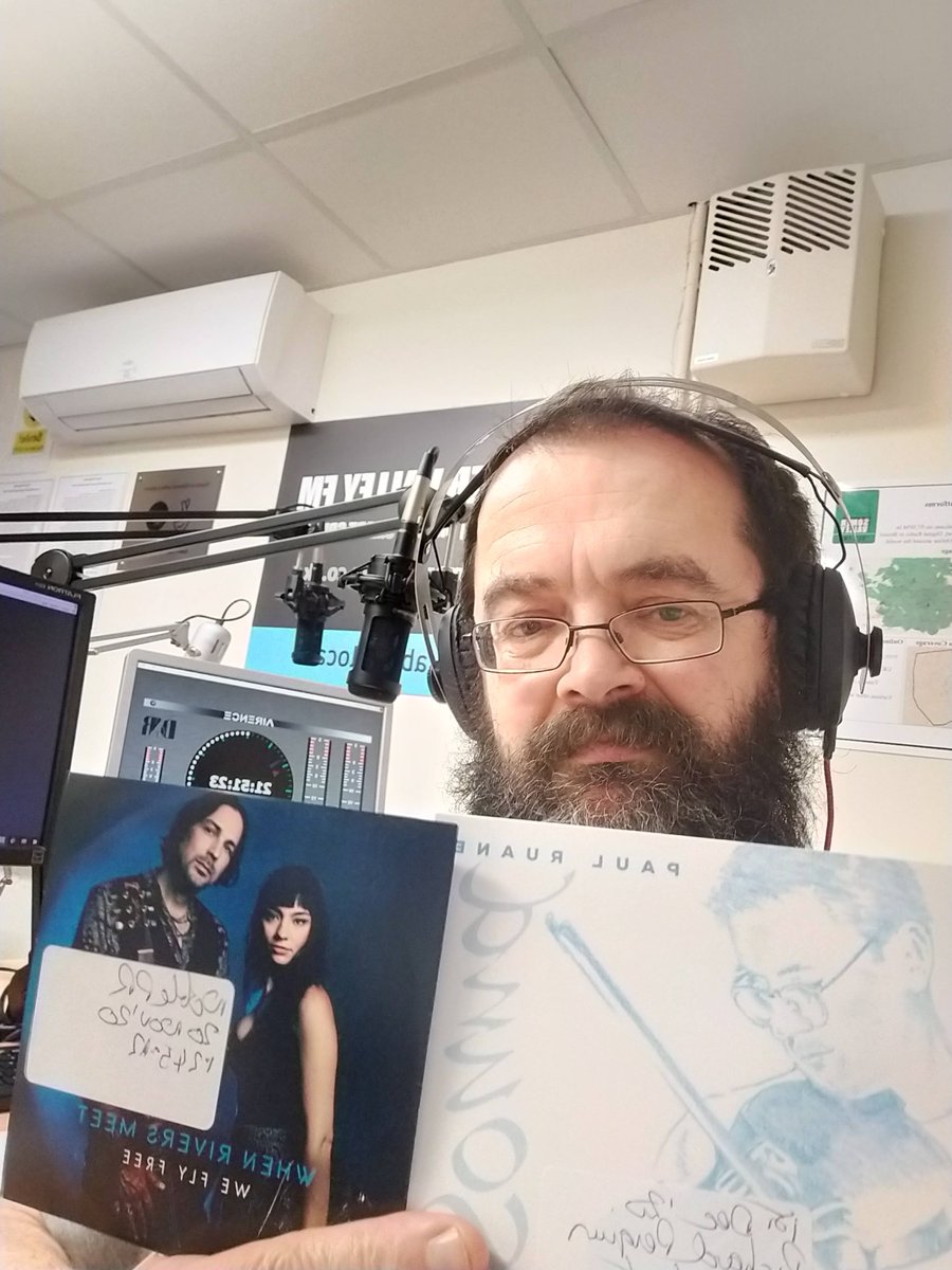 thefolkandblues's tweet photo. The last couple of #CDsOfTheWeek in #WhatsInThePost shows the diversity of my show me thinks @WhenRiversMeet 'We Fly Free' and #PaulRuane 'Sounds' thx to @Peter_Noble @InnesCamComms @SomerValleyFM @fromefm @BluesRootsRadio @GFMradio https://t.co/UyMaxBU6vh