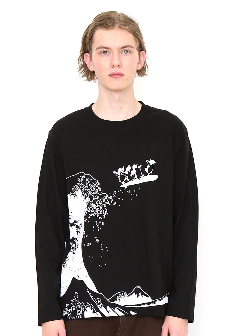 グラニフ A Twitter オンラインストア限定 長袖tシャツ サーフィン ザ グレート ウェーブ 有名な富岳三十六景の浮世絵グラフィックにサーフィンを楽しむペンギンをプラス グラニフ Graniph T Co Isizgjzaxq