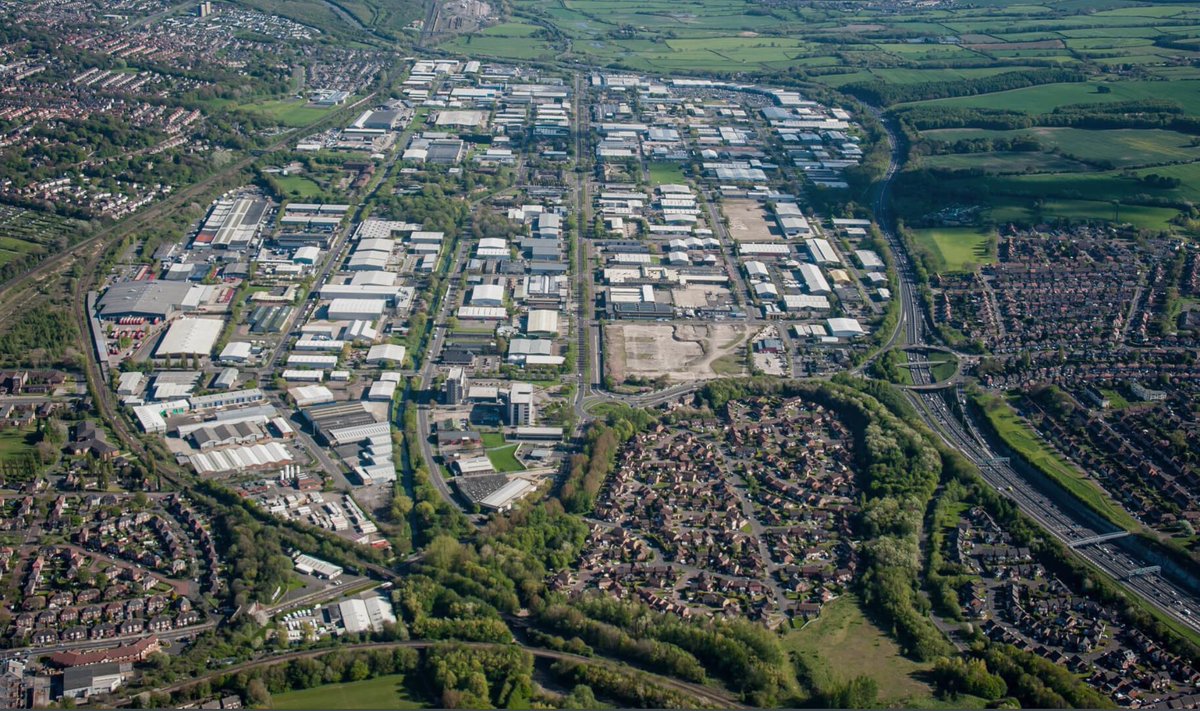 In 2004 a joint venture between the former RDA & UK Land Estates took over Team Valley. Since then  @uklandestates has invested millions into the site, which now employs more than 20,000 people in firms as diverse as  @LanebergWine,  @BorgWarner &  @Primula_Cheese!  <fin>