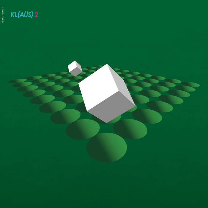 #4  @only1klaus 2An electronical festival, banging, clapping, roaring, and a little threatening. A force to be reckoned with!