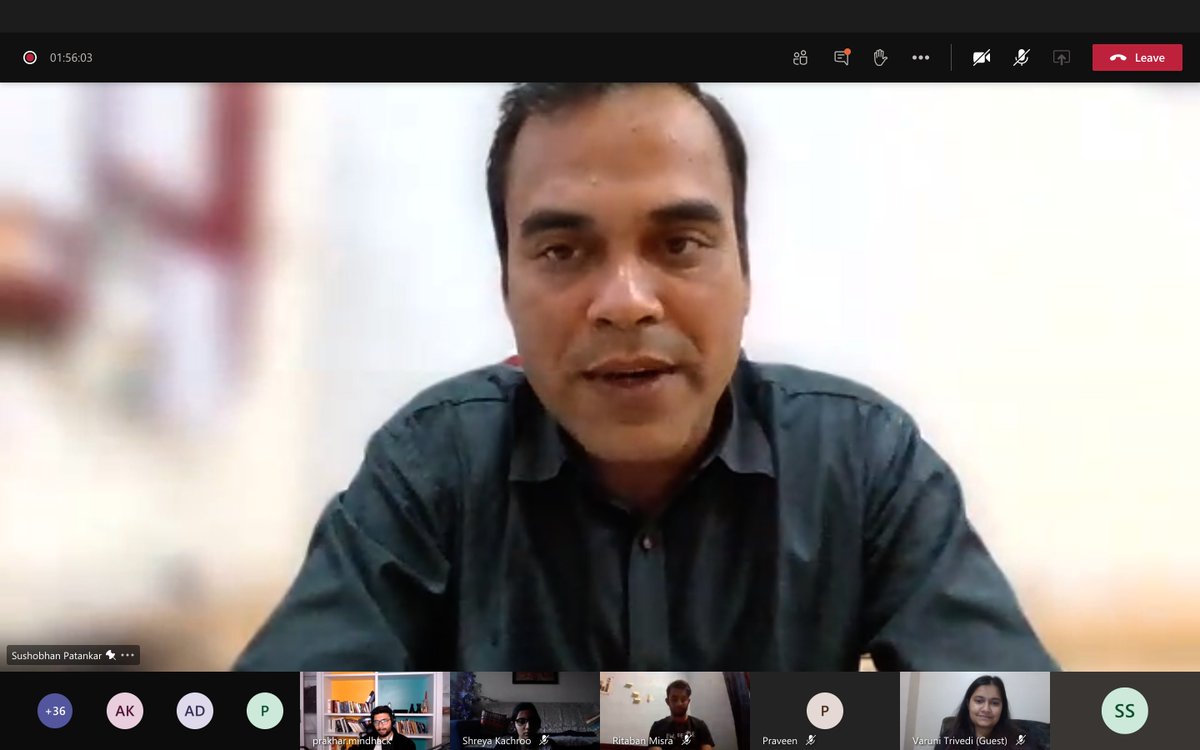 SimcWire's tweet photo. Dr. Sushobhan Patankar addressing and thanking our speaker Mr. Prakhar Gupta for joining the session today

#mediaentrepreneurship #socialmedia #digitalmedia
#FifthEstate #SIMCJourno
#SIMC #PrakharkePravachan
#Podcaster #Youtuber https://t.co/qHEARVL2jL