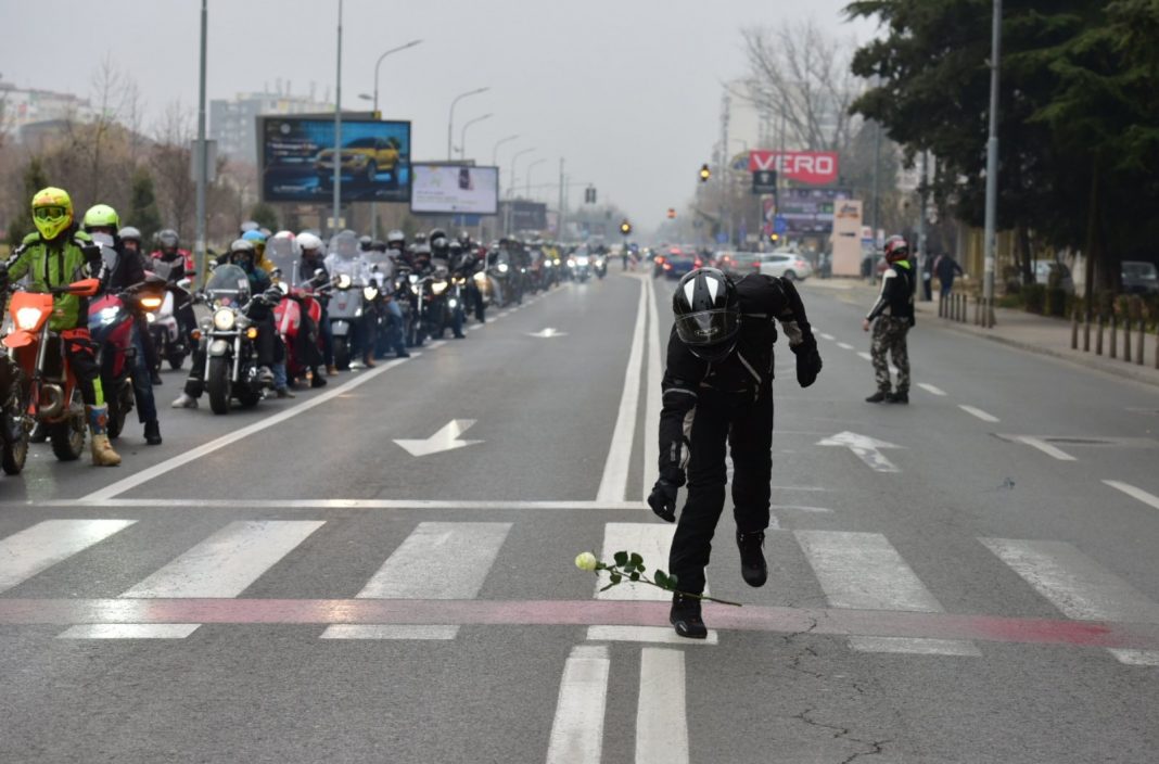 #правдазаГоце
<a href="/napostoloska/">Natasha Gjorcevska</a>
<a href="/GixxerMKD/">GixxerMKD</a>