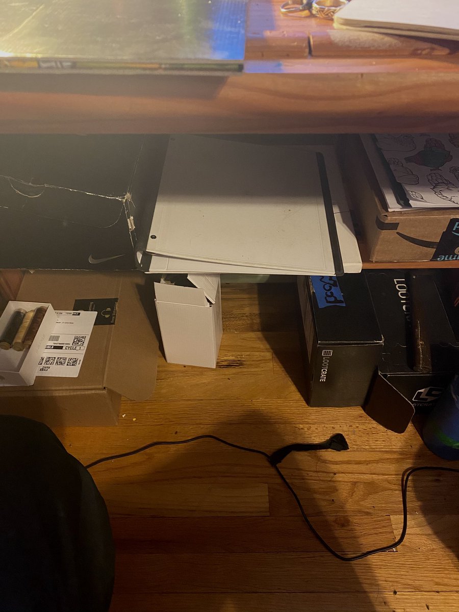 jingseph's tweet photo. turns out I had one under my desk the whole time, guess I didn’t have to leave my room today after all https://t.co/KWjBzOwNqS