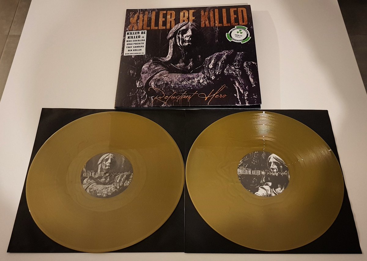 Killer Be Killed - Reluctant Hero on gold #vinyl.

#KillerBeKilled #Mastodon #TroySanders #GregPuciato #TheDillingerEscapePlan #BenKoller #Converge #MaxCavalera #Soulfly #vinyls #musiconvinyl #records #lp #albums #music #musicislife #metal #instamusic #instametal #instaviny