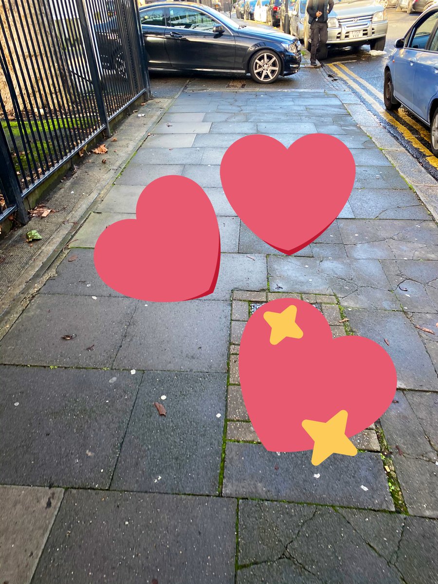 OurLBTH's tweet photo. Gorgeous day to be parking on double yellow lines and the pavement on Clare Street, E2! Feeling blessed to have such thoughtful local archway businesses as neighbours 😍 @networkrail @thearchcompany @TowerHamletsNow @MayorJohnBiggs #PavementsForPeople #AccessibilityAdvent https://t.co/UPYOKhH5Vk