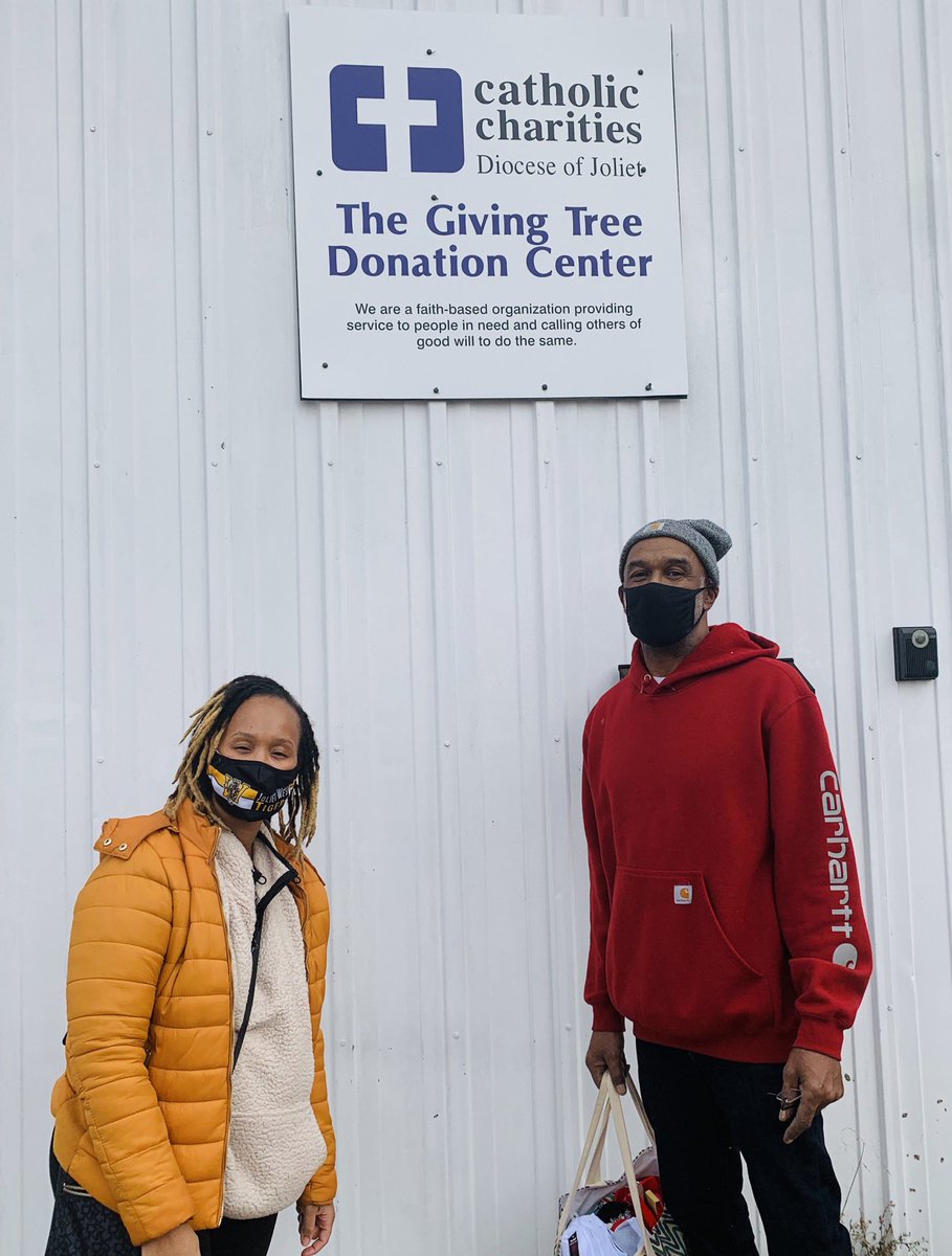 CulturalJWTHS's tweet photo. Joliet West Multicultural Club just wanted to thank everyone that was able to donate to our 1st Annual Sock Drive.  We were able to virtually raise close to 100 socks 🧦 for those in need.  We can’t wait to do it even bigger next year.  Happy Holidays 🎁🎄@JTHS_204 @mrs_csquared https://t.co/MyXSo4pdxp