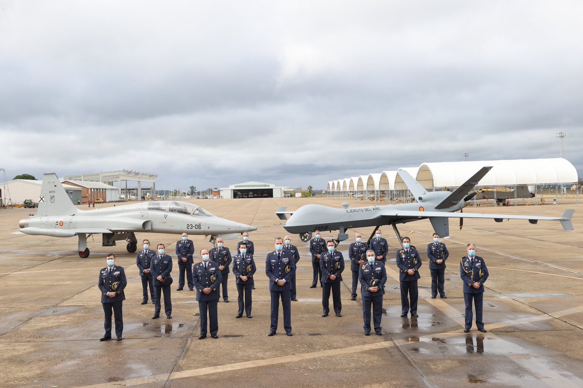 [Imagen: EpmcvYEXcAAIKFs?format=jpg&name=medium]