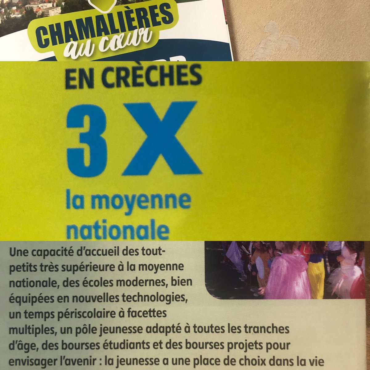 <a href="/pcbaguet/">PC BAGUET</a> <a href="/Ville_BoulogneB/">Ville de Boulogne-Billancourt</a> apparemment, pour les places #crechemunicipale et la #petiteenfance , #lavilleplusfacile c’est <a href="/VChamalieres/">ville de Chamalieres</a> . Est-ce que notre famille sans crèche doit retourner dans sa région d’origine ? #BoulogneBillancourt