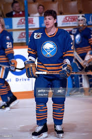 hockey_samurai's tweet photo. I though that the NHL most penalized team would have been the Broadstreet Bullies or the Big Bad Bruins of the 1970's but nope. It's the 1991-92 Buffalo #Sabres thanks in large part to 3 players. Rob Ray, Brad May and Gord Donnelly each had over 300 PIM or about 35% of the total. https://t.co/SGR09K1rIY