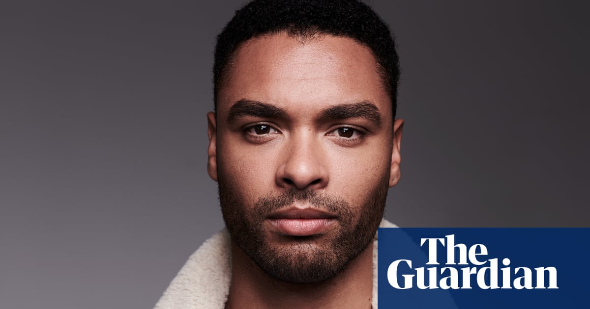 variousarts_tv's tweet photo. Regé-Jean Page on Bridgerton: 'We're seeing this Regency romance through a feminist lens': The actor reflects on the diverse casting of the Netflix period drama, facing up to British history and how the pandemic has made him find new ways to ‘make my skills useful to other pe ... https://t.co/fdQFjWoFPw