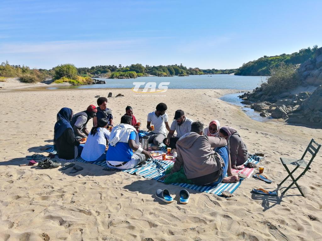 #Winter_in_Alkasinger camping festival🔥 Say goodbye to 2020 in style with Travel Around Sudan’s first annual Winter in Kasinger camping festival. Hosted on a private island in Kasinger, this end of year celebration will certainly give you all the fun you sorely missed this year.