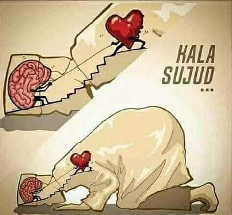 husninidhom's tweet photo. Sujud adalah kata-kata cinta yang di bisikkan ke tanah namun terdengar hingga arsy nya Allah 😊 https://t.co/KTUq7MStdE