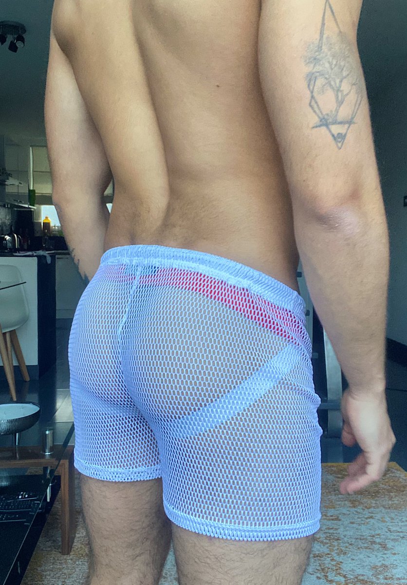igormillerof's tweet photo. Should I wear my new shorts during my next workout and film it?! 🤔😈 https://t.co/n6ihcY73Uf