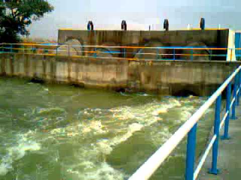 The Jawahar Nettempadu Lift Irrigation Scheme(JNLIS) envisages lifting of 21.425 TMC of water from the foreshore of PJP Reservoir to create irrigation for 2.00 lakh acre in the drought prone upland areas of Gadwal and Alampur constituencies covering about 148 villages in 8 mdls