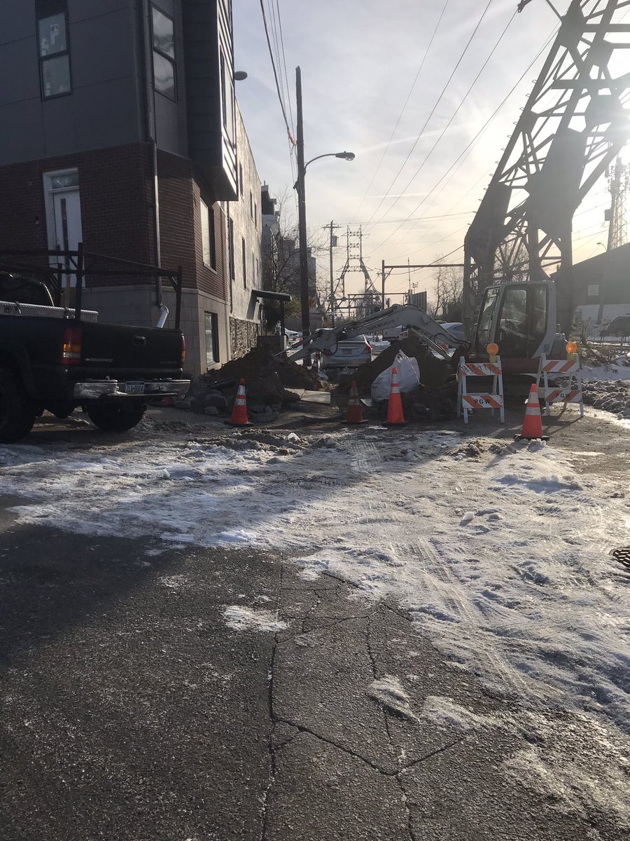 captaincalder's tweet photo. @MyPGW please help. Our moving trucks need access to this road! https://t.co/hEI9Jnlr8i