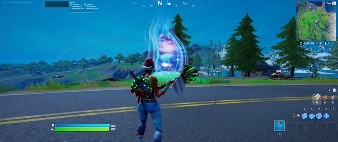 XJulerX's tweet photo. Un nuevo portal para los Cosméticos de Marvel ha sido formado!

#Fortnite  | Cuaderno espiralado: 
@KaspolLeaks https://t.co/vKLhXYl72n