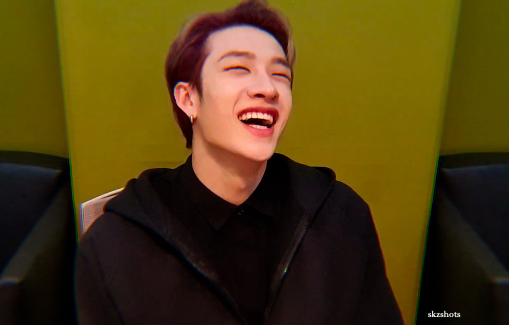 skzshots's tweet photo. 찬이의 "방" 🐺 Ep. 85 https://t.co/yHZld5wXdt