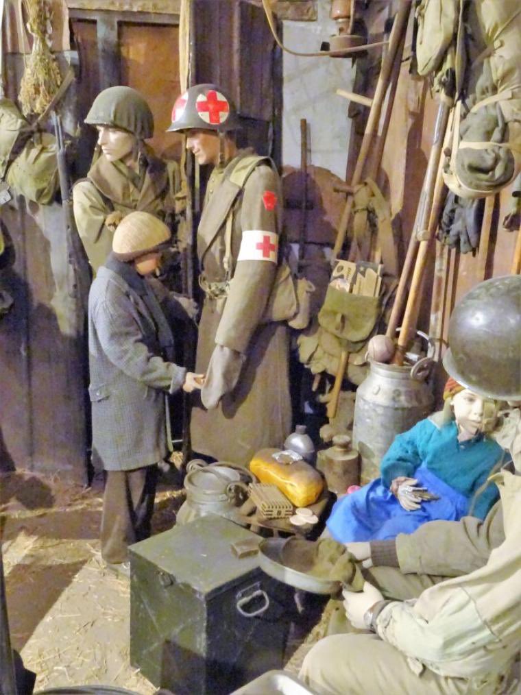 Rudder, mindful of being surrounded & cut off, called 28ID HQ at 2000hrs to request withdrawal SW of the Sauer at Ettelbruck on the Alzette river. This would enable cover of the left flank of the arriving 9AD.This also prompted a civilian evacuation.5)