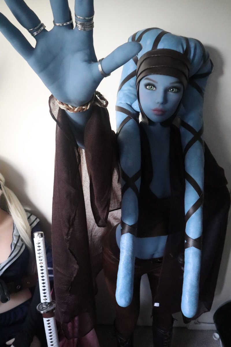 starwars #twilek #alien #doll #jedi #aayla #secura