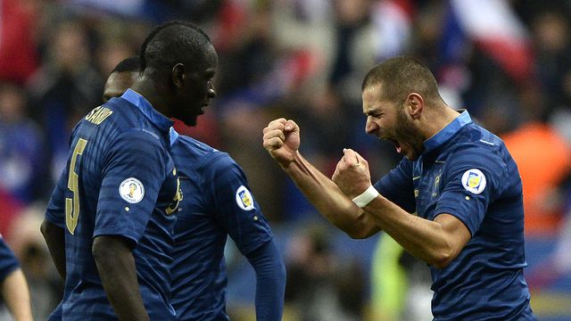 SELECTION Le 19 novembre 2013, il marque un but face à l’Ukraine, une rencontre marquée également par un doublé de Sakho qui permet à la France de se qualifier pour la CDM 2014.