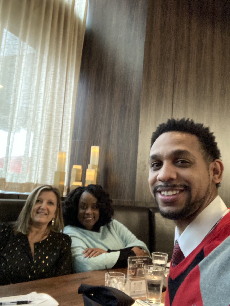 Holiday lunch with friends!