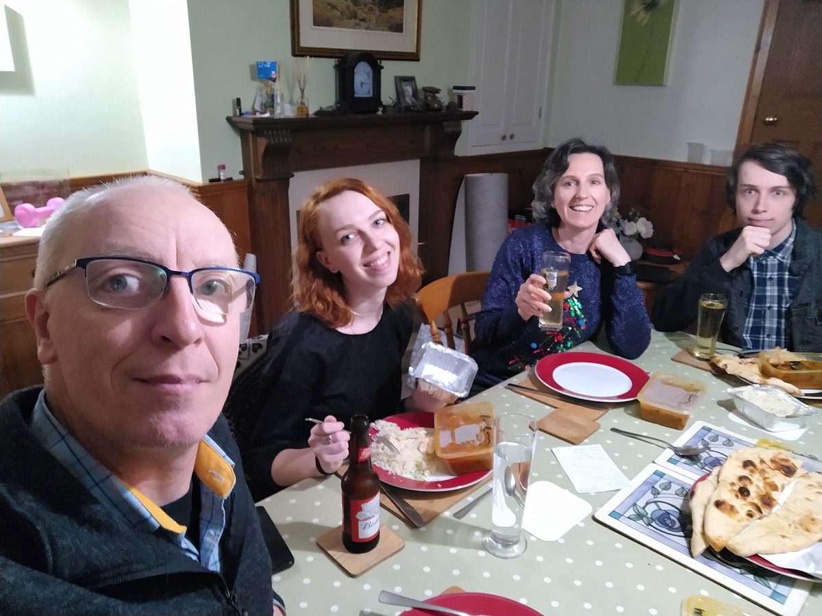 cet2203's tweet photo. Our family loved our dine in - thanks so much xx 
#daylewisdinein https://t.co/np3708EpJt