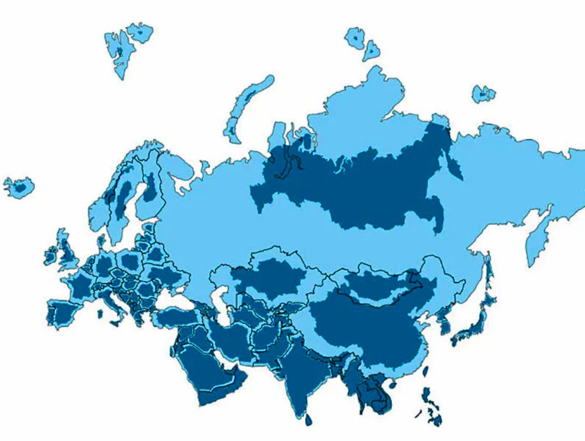 terrinakamura's tweet photo. Interesting...this animated map shows the real size of each country https://t.co/ZYscnSAb7a #worldmap #relativesize #animatedmap https://t.co/dVBwH2sJFi