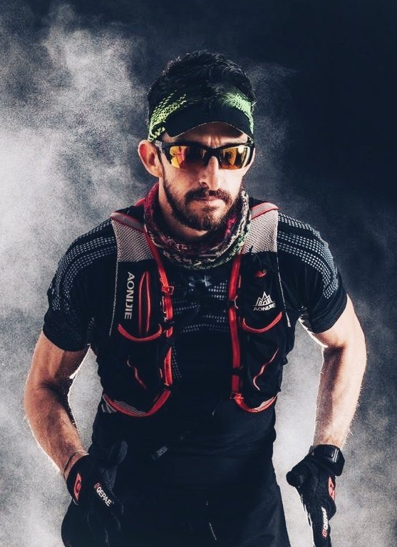 lartigol's tweet photo. "Aunque el miedo tenga más argumentos, elige siempre la esperanza".
Seneca
ðž@alfredomoran_portraits // @alfredomoran_photo
#OnRunning ððšð
#OnfamilyMx #Onbassadormx
#TrailRunningAcademy
#TrackAndTrail #AllForRunners
#XtremeTrailRunners
#SoyUgmex https://t.co/nSima8zMmS