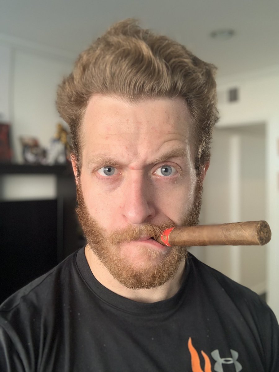 insethption's tweet image. Quarantine hair or ready to become #Wolverine in the #MCU for @MarvelStudios @Kevfeige? What do you think @RealHughJackman @Bosslogic @VancityReynolds