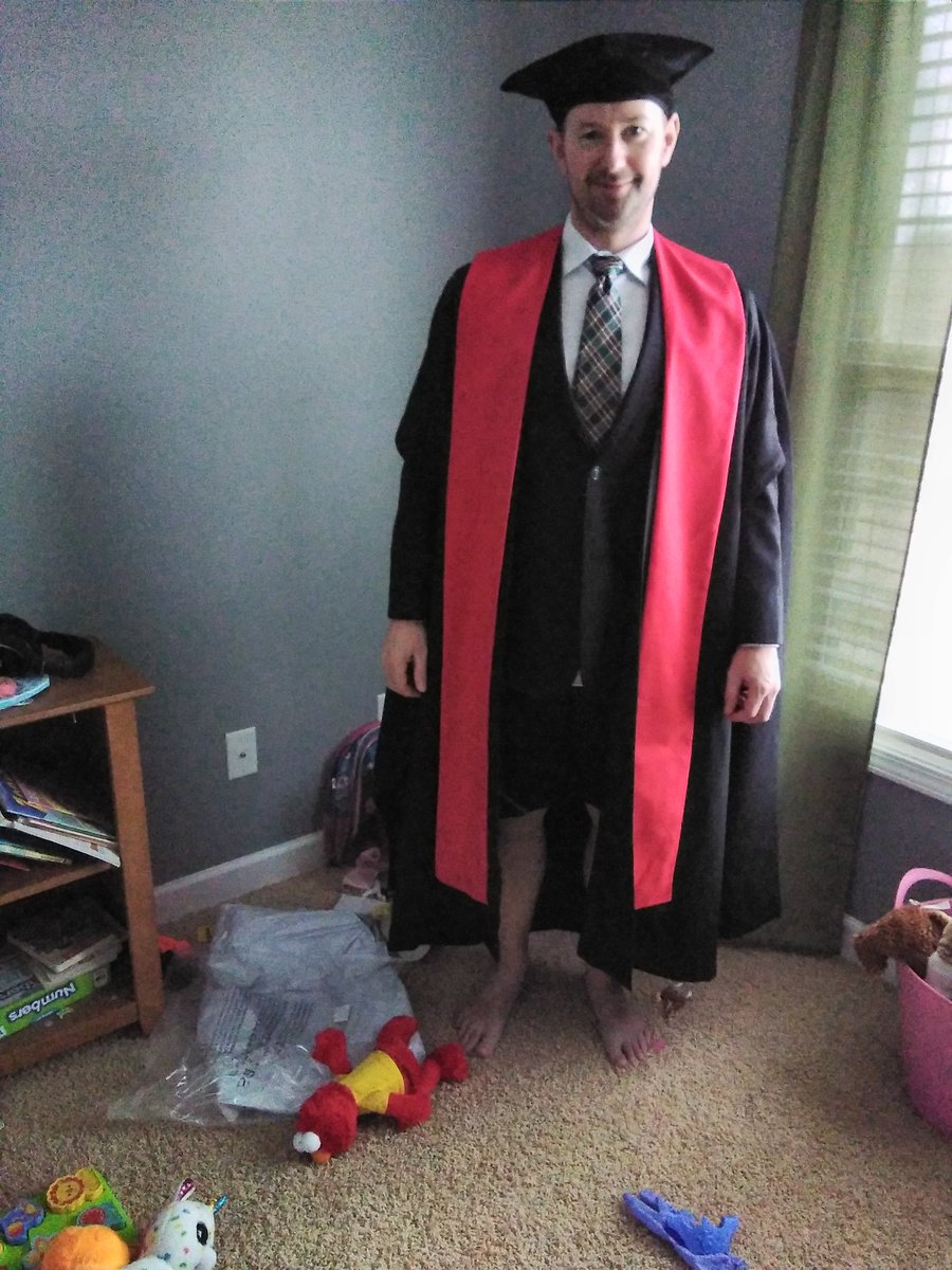RogersGroupUIUC's tweet photo. Graduation 2020 might be the only one I attend wearing shorts. #ZoomGraduation https://t.co/zkQ1rYAKsN