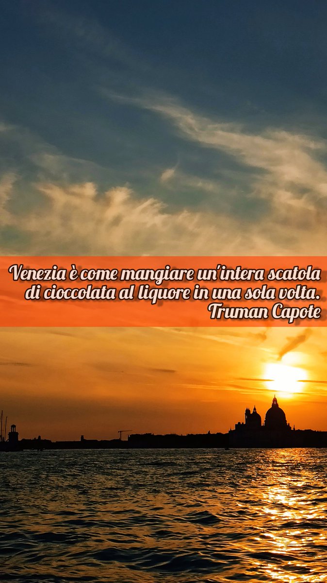 WeAreVeneto's tweet photo. Uno spettacolare tramonto infuocato sopra il Bacino di San Marco a Venezia, con sullo sfondo l'inconfondibile sagoma della Basilica di Santa Maria della Salute.

@WeAreVeneto @Venetissimo @FabioMalamocco https://t.co/hcC5eE0qTE