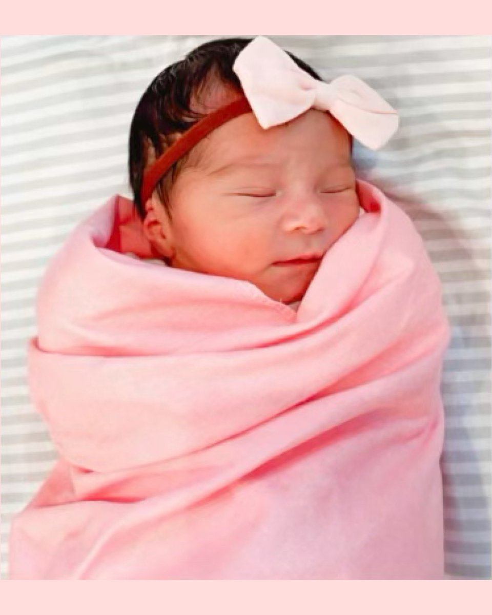 And than there was three 👨‍👩‍👧
Camila Marie Rodriguez 🎀
12.14.20 💕