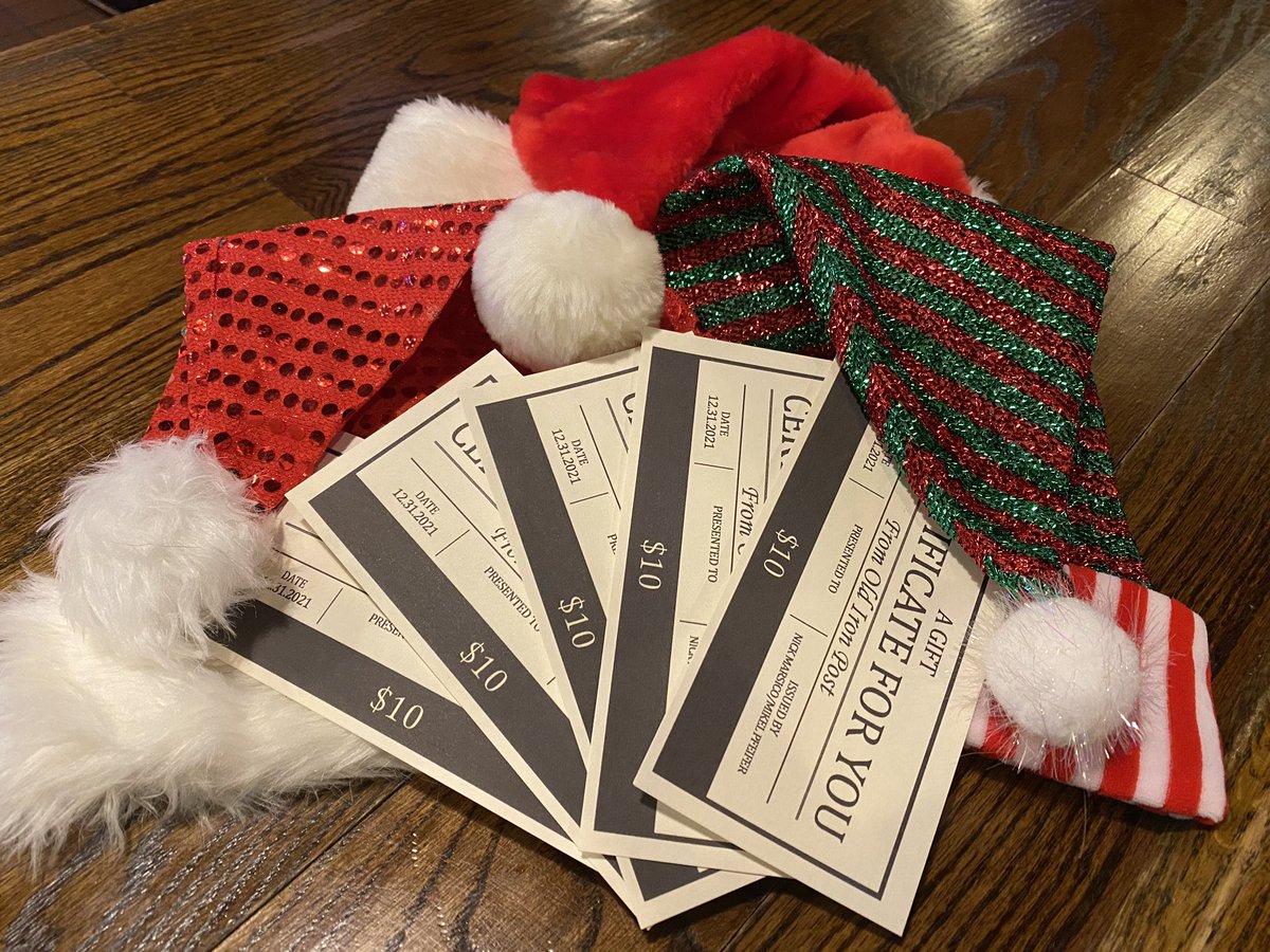 Looking for a last minute Christmas gift for someone? Hoping to find something that everyone will LOVE finding in their stocking?? Well, HAVE WE GOT THE GIFT FOR YOU!!

Come down and pick up an OIP gift certificate and give someone the gift of delicious food and tasty beverages!!