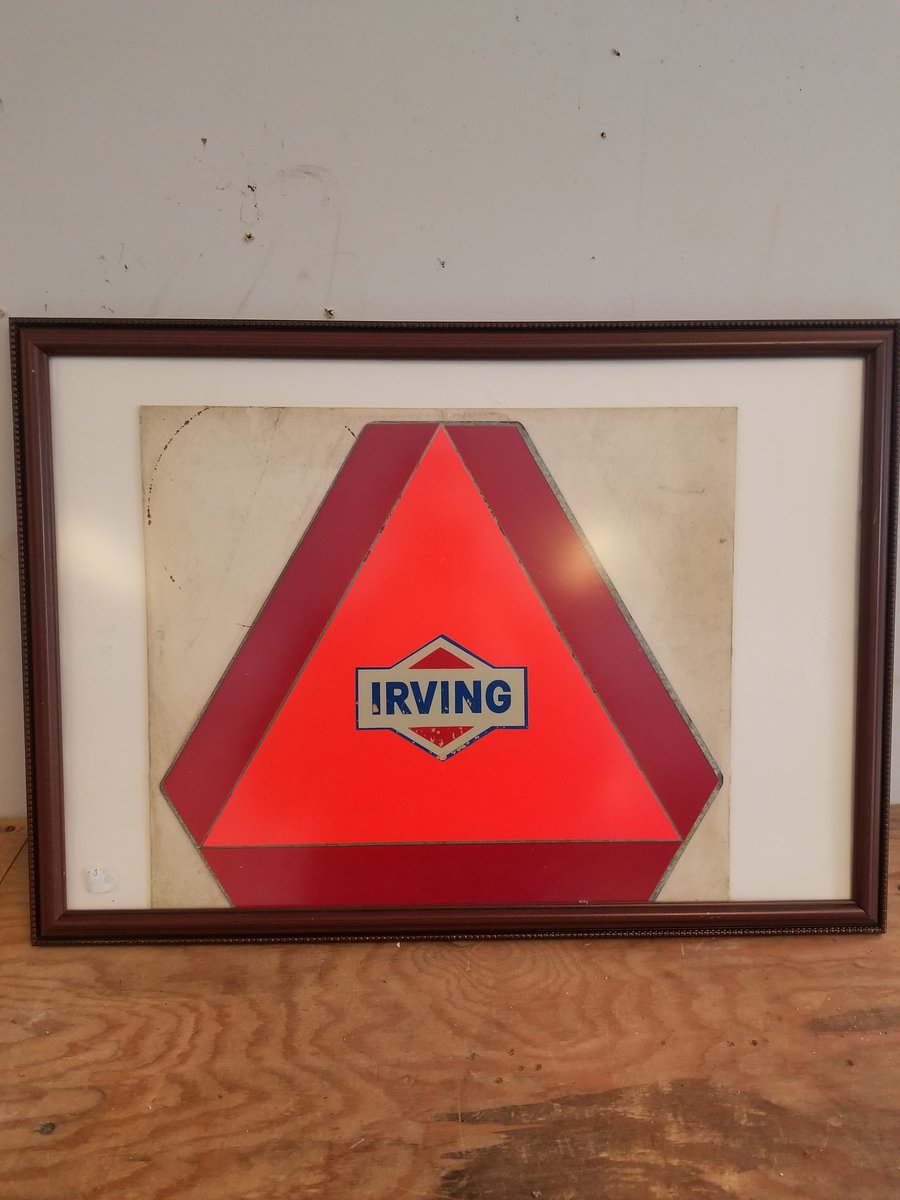 MillwrightRyan's tweet photo. Pretty interesting find. Was bought by my father at a yard sale for $10. Just had it appraised for $300. From 1973. Signs and advertising is huge in the antique market right now. @irvingoil #irving #irvingoil #saintjohn #newbrunswick #antique #antiquesign https://t.co/EmZ9A3YlKZ