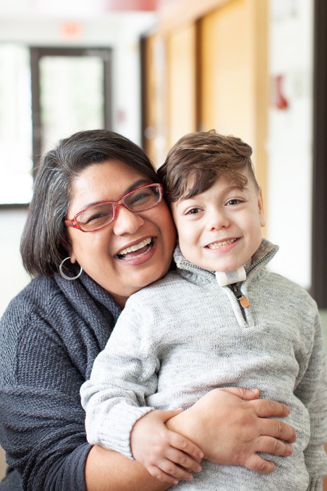 SickKidsNews's tweet photo. The #COVID19 pandemic has made #homecare more important than ever. Read how SickKids' Dr. Reshma Amin &amp; Ontario Ventilator Equipment Pool Manager, Regina Pizzuti, accelerated a virtual program for patients like Cristiano and Scott who use ventilators. https://t.co/PMXlEHSc8d https://t.co/bIjYE8uba7
