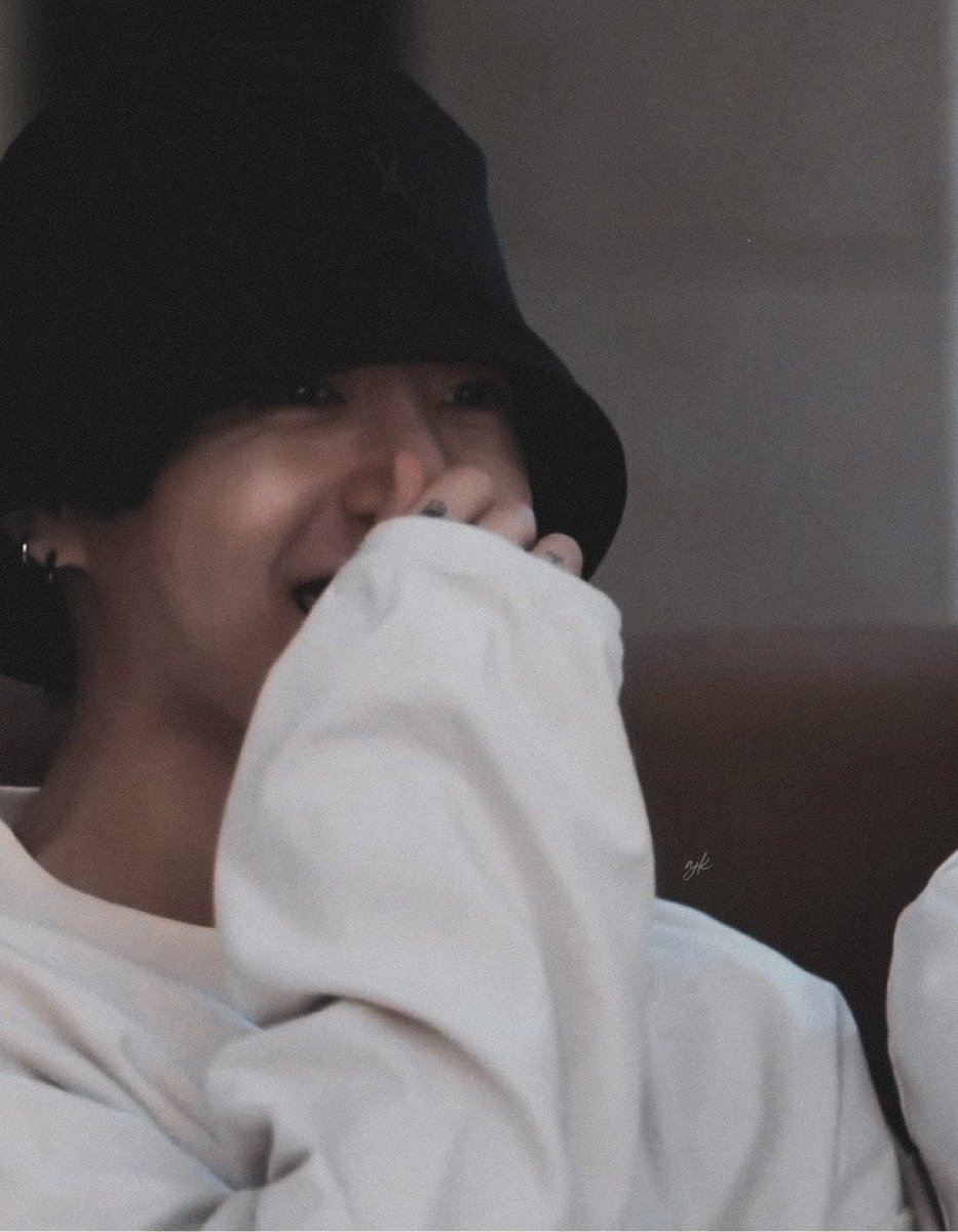 archiveforJK's tweet photo. miss u jungkook :( https://t.co/cEVabtTsMN