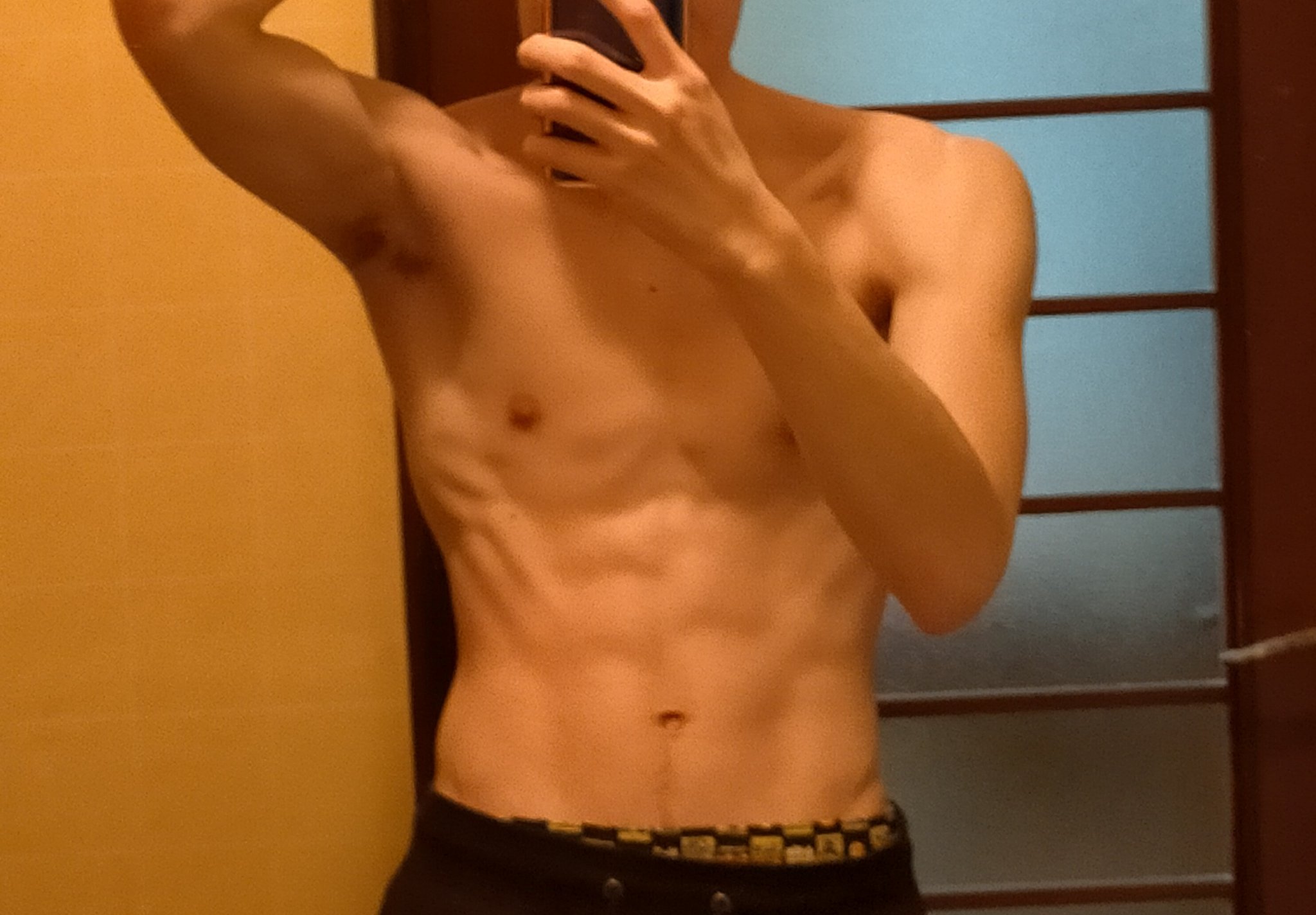Giorno Blog 筋トレ 外腹斜筋がいつの間に Jinさんみたいなかっこいい人を目指して頑張る T Co Nxkrt18uox Twitter