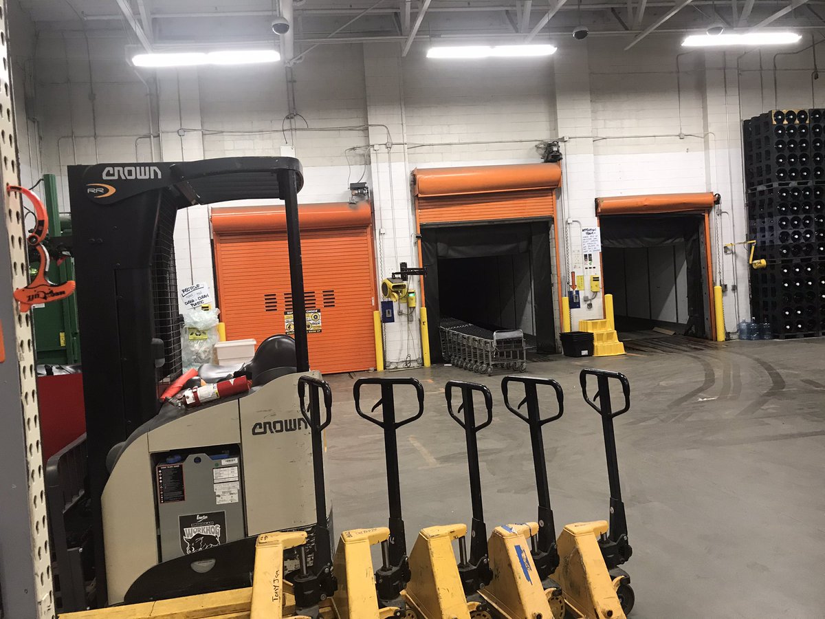 Robert (@rlm4040) on Twitter photo Thank you 4040 night crew! You continue to make Full Trucks of freight Disappear and reappear onto our shelves . 😄 @6ae320d714b0470 <a href="/4040Nights/">4040Nights</a> <a href="/D38Ben/">BenH@4014</a> <a href="/JonBasting/">Jon Basting4007</a> <a href="/CynthiaCa/">cynthia galvez</a> @DerekLarsenHD @blkubes @hdrharv @jessica_witte_ #EchoinREC Thank you 4040 night crew! You continue to make Full Trucks of freight Disappear and reappear onto our shelves . 😄 @6ae320d714b0470 <a href="/4040Nights/">4040Nights</a> <a href="/D38Ben/">BenH@4014</a> <a href="/JonBasting/">Jon Basting4007</a> <a href="/CynthiaCa/">cynthia galvez</a> @DerekLarsenHD @blkubes @hdrharv @jessica_witte_ #EchoinREC