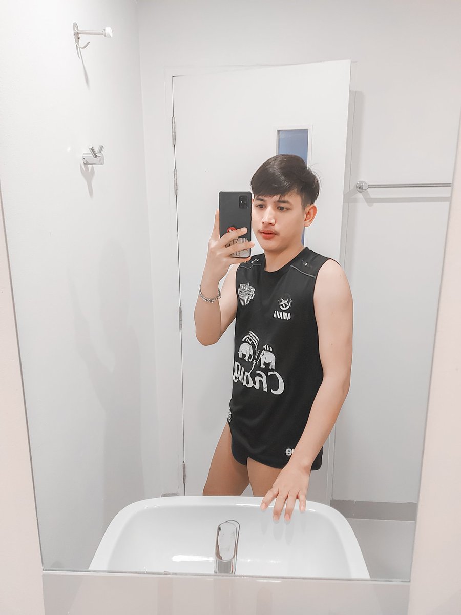AMTAMZQ's tweet photo. โสดครับ ไซส์56 ไม่ค่อยมีใครรับได้5555 https://t.co/T741fr2ydq