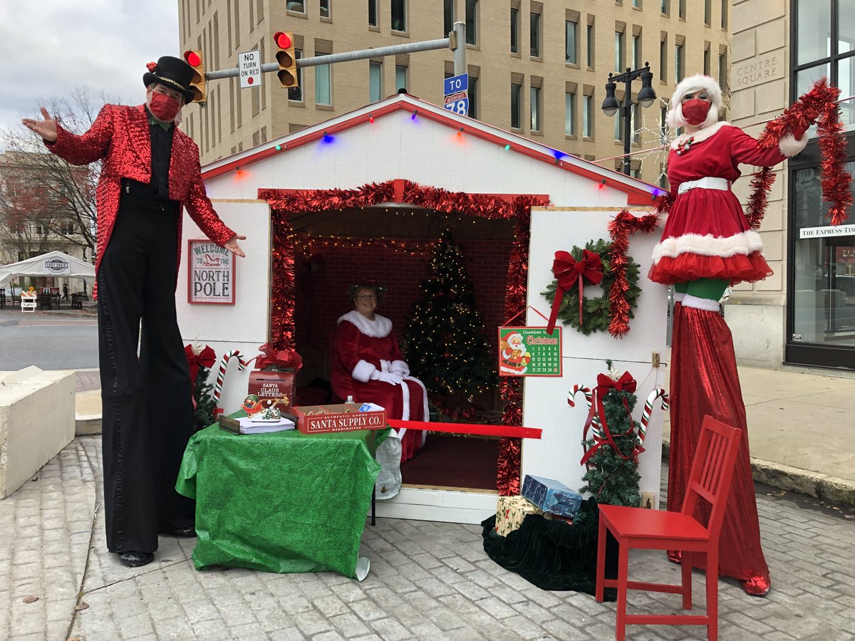 cityofeastonpa's tweet photo. The 4th weekend of the Winter Village gets underway at noon  and goes until 8 pm, and again tomorrow from noon - 6 pm.
Join us downtown Easton for shopping, tasty nosh &amp; drinks, skating, and live entertainment. We hear that Santa might make an appearance at the North Pole hut! https://t.co/eFKOu3hE10