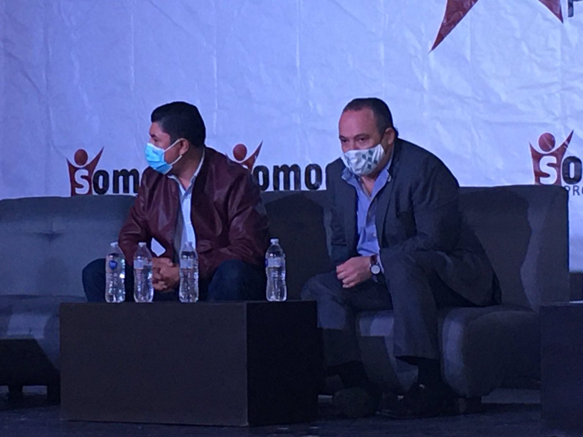 Palaciosgdl's tweet photo. La noche de ayer celebramos la asamblea de fin de año de nuestra Agrupación Política Estatal SOMOS PROGRESISTAS, contando con todas las medidas de seguridad, higiene y sana distancia. Este año nos acompaño como invitado especial mi amigo Alberto Uribe 1/2 https://t.co/WCjDADHY3e