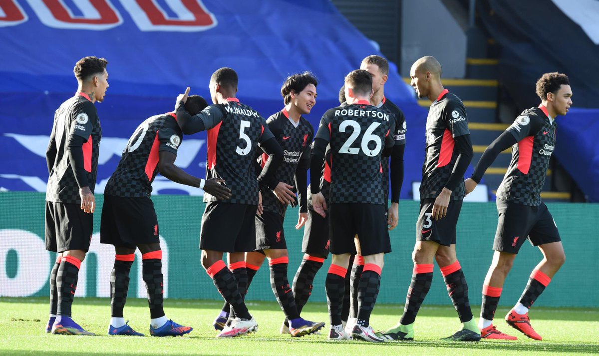 _fabinhotavares's tweet photo. A great one today. What a team! Well done, boys... 👌🏾🙏🏾🔴 #LFC https://t.co/sVJ4Ko3rtm