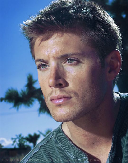 Dean Winchester/Jensen Ackles as puppies. The thread.